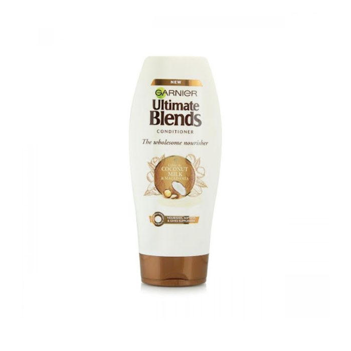 Garnier Ultimate Blends Coconut Milk & Macadamia Shampoo - 360ml